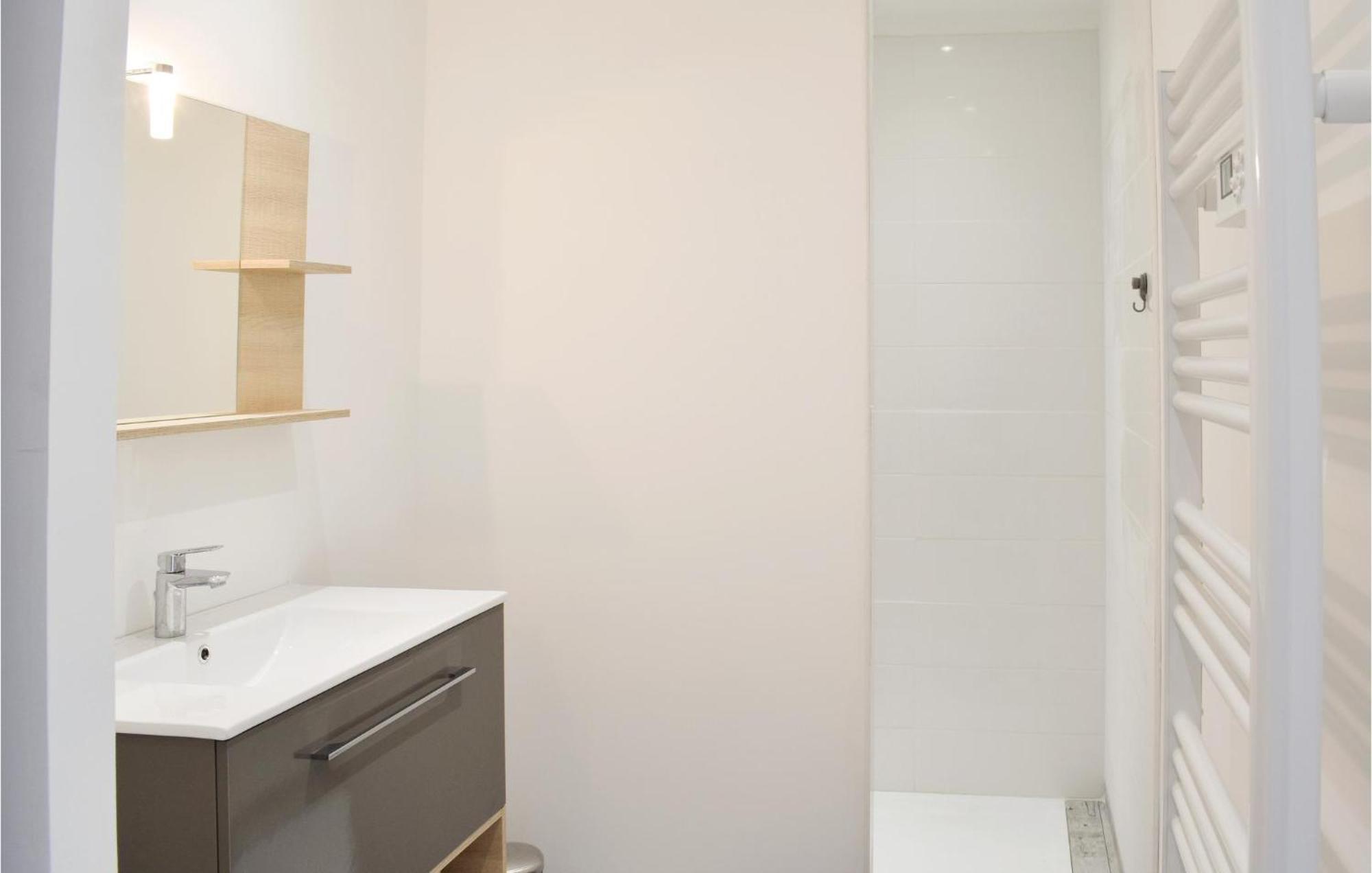 Amazing Home In Saint-Germain-Sur-Ay With Wifi Exterior photo